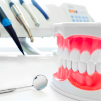 Врач стоматолог. Клиника «Грация»