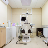 Прием врача стоматолога в сети стоматологических клиник "Для семьи"